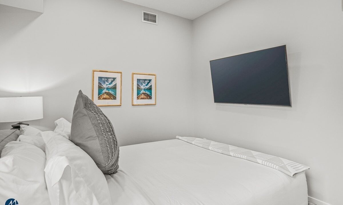 Photo of Bedroom in Dead Man's Flats