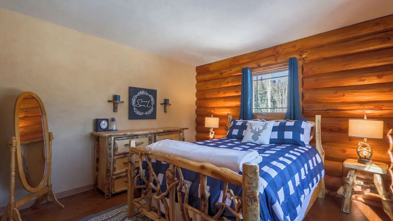 Photo of Bedroom in Westcliffe