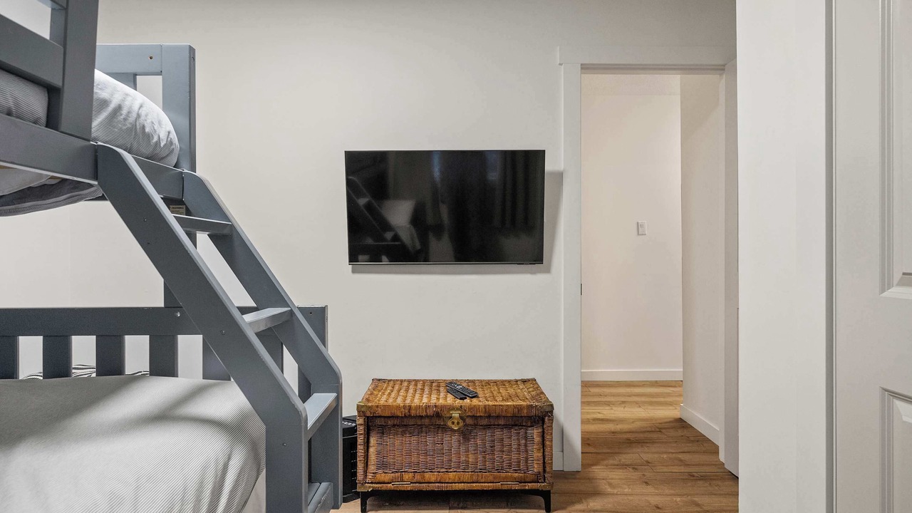 Photo of Bedroom in Sylvan Lake