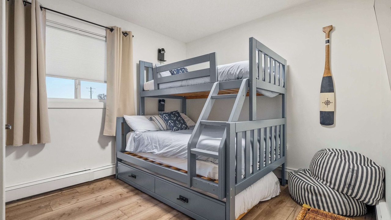 Photo of Bedroom in Sylvan Lake