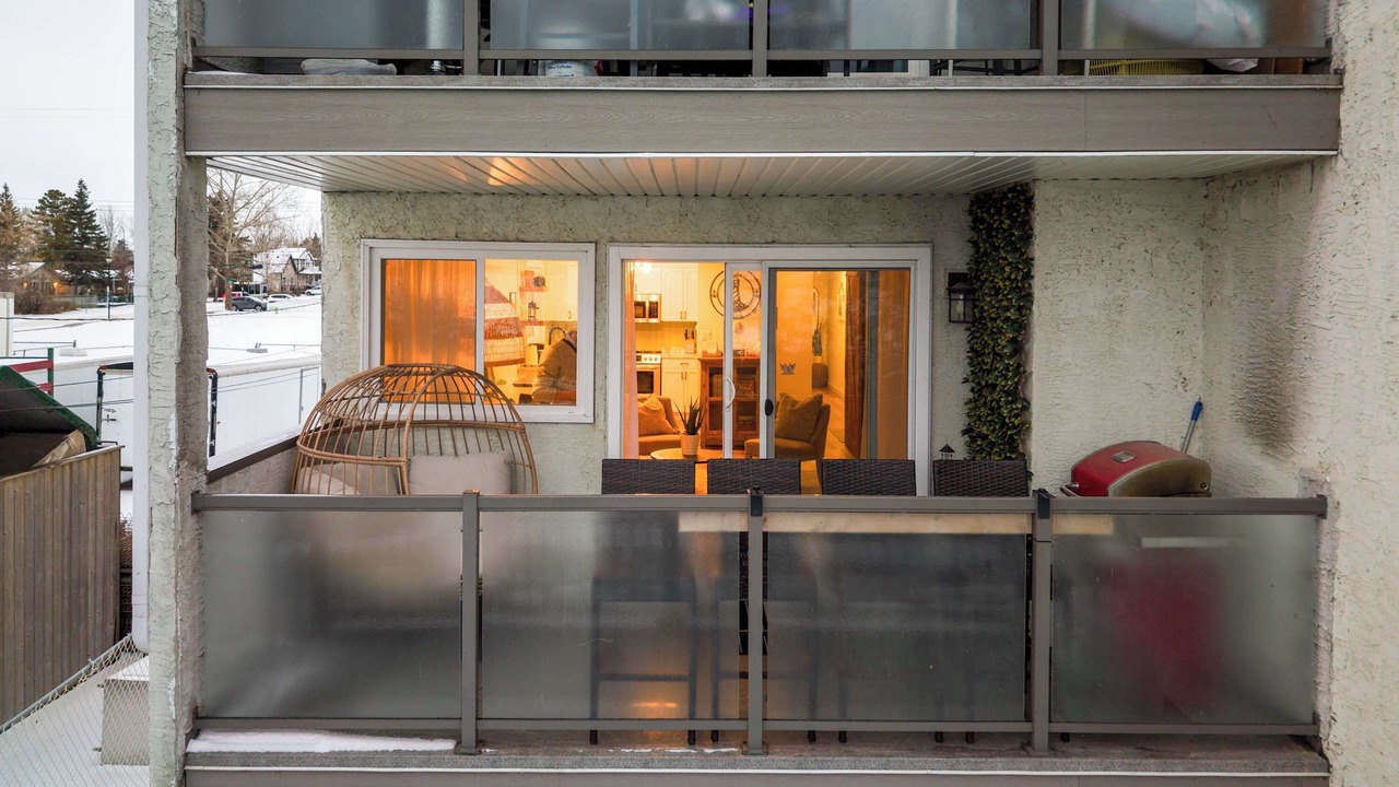 Photo of Patio Balcony in Sylvan Lake