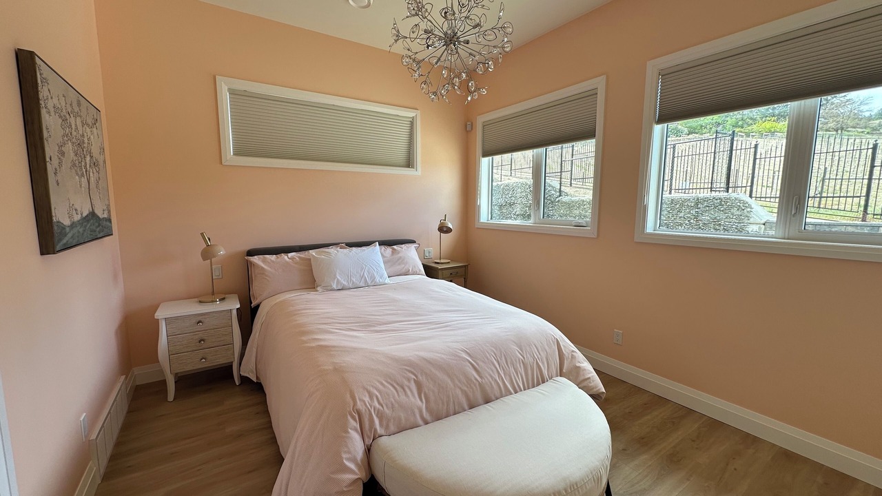 Photo of Bedroom in Okanagan-Similkameen