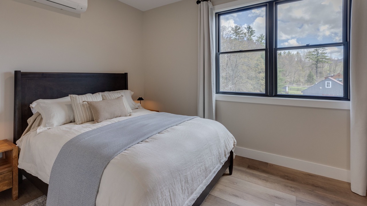 Photo of Bedroom in Sugar Hill