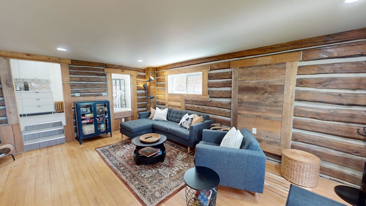 Photo of Livingroom in Gunnison