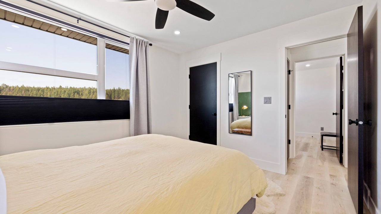 Photo of Bedroom in East Kootenay