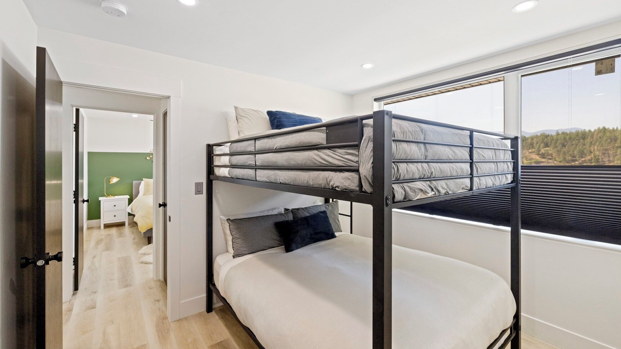 Photo of Bedroom in East Kootenay