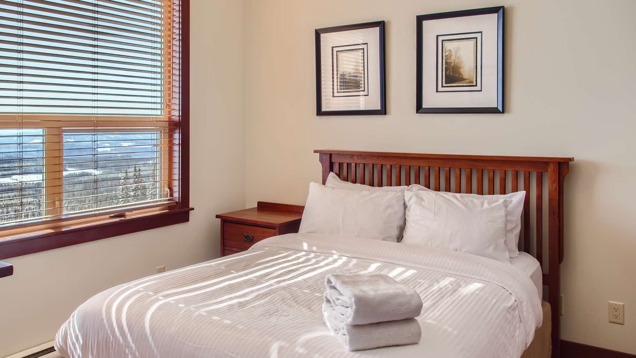 Photo of Bedroom in Big White Ski Resort