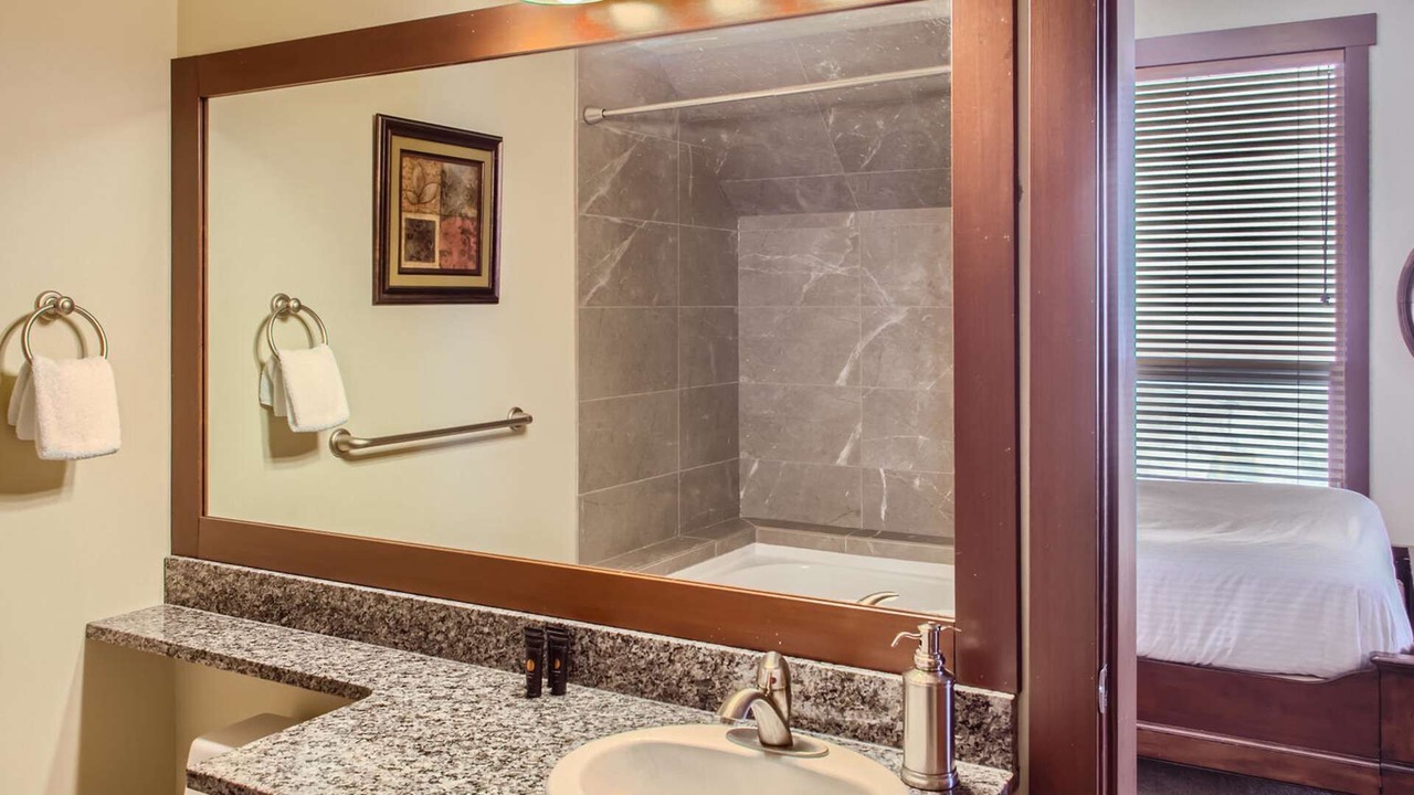 Photo of Bathroom in Big White Ski Resort