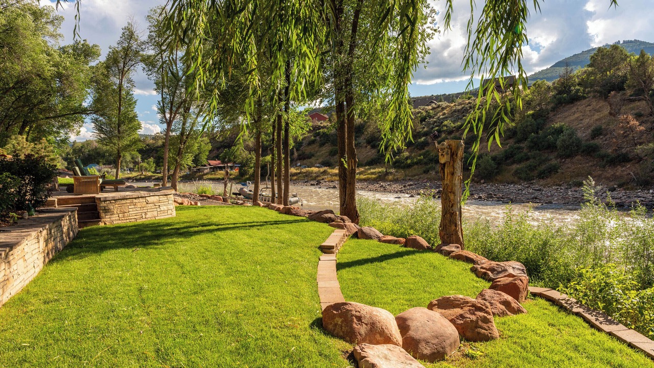 Photo of Outdoor in Glenwood Springs