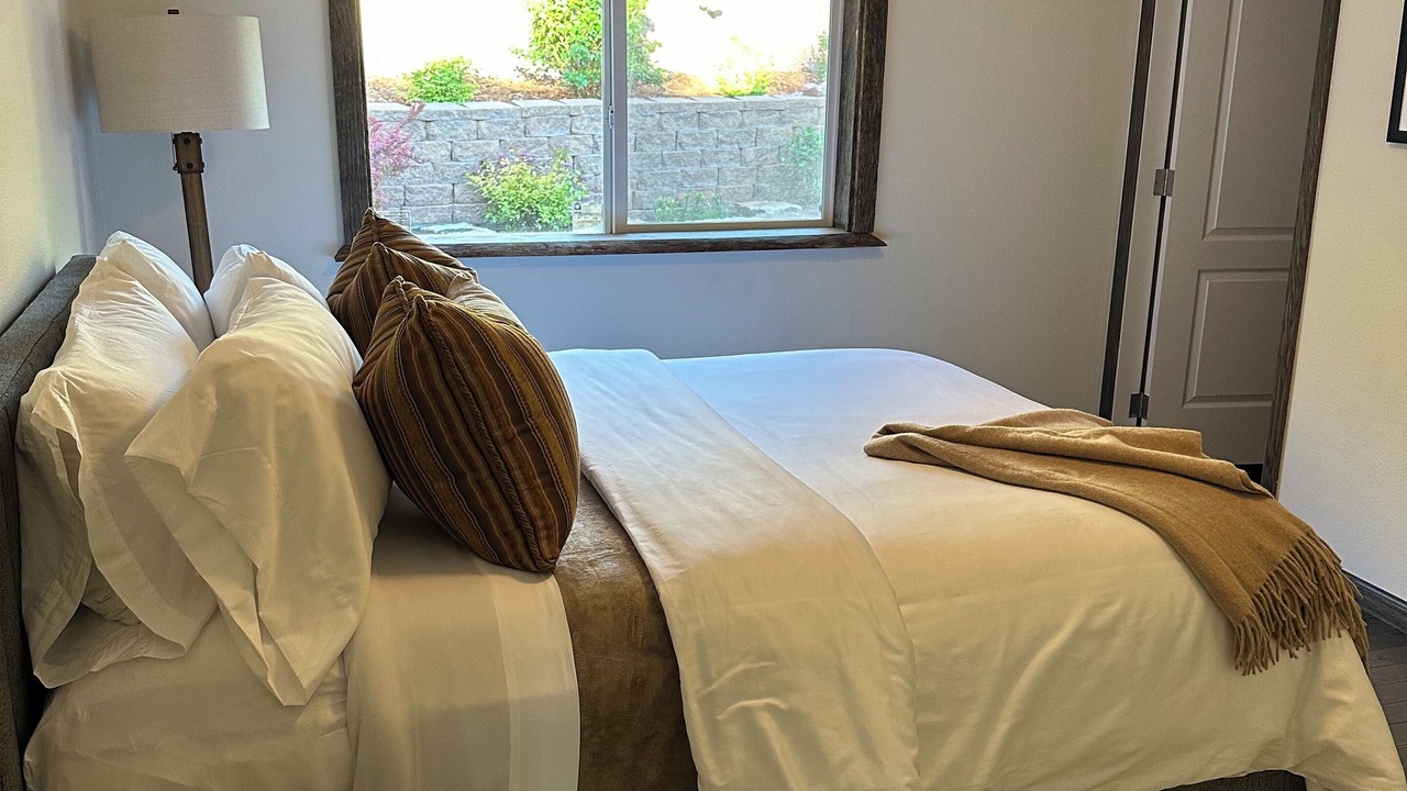 Photo of Bedroom in Glenwood Springs