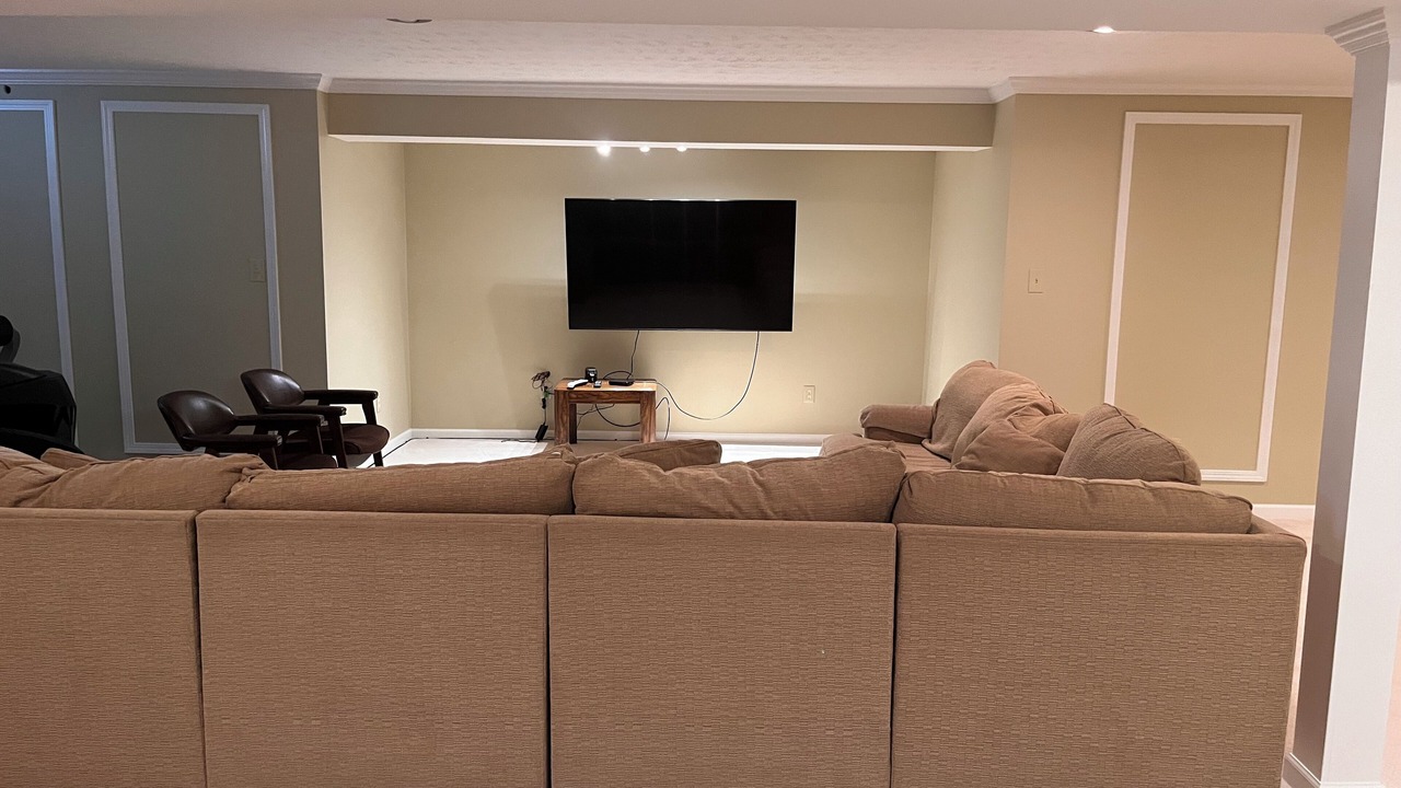 Photo of Livingroom in Highland Heights