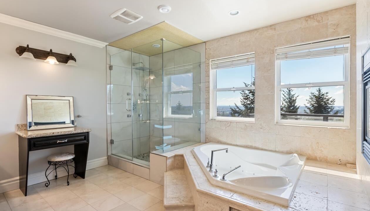 Photo of Bathroom in Westwood Plateau