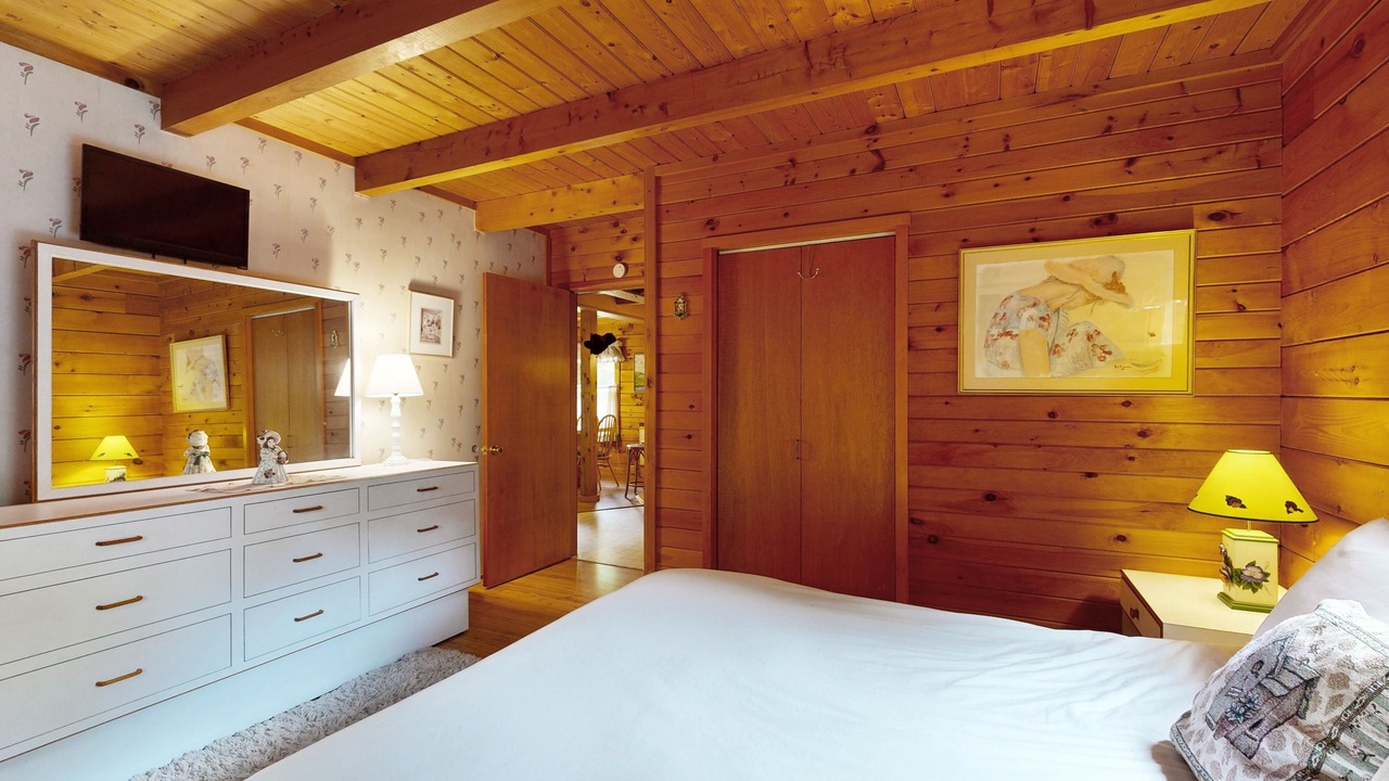 Photo of Bedroom in Bartlett