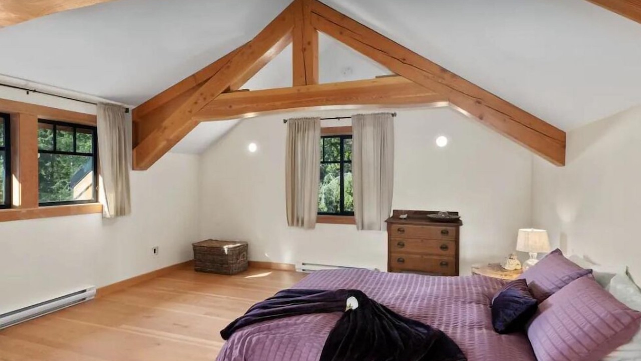 Photo of Bedroom in Juan de Fuca Electoral Area