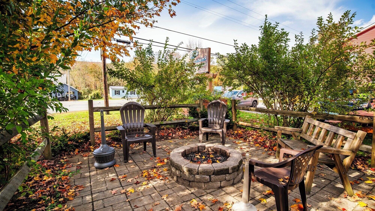 Photo of Others in Lincoln