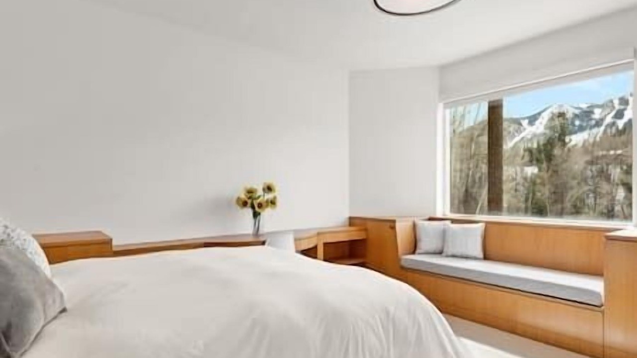 Photo of Bedroom in Aspen
