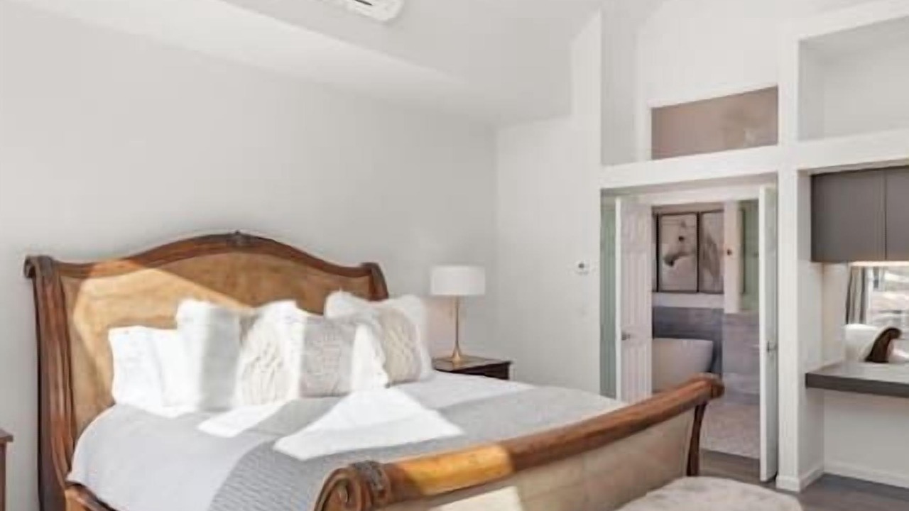 Photo of Bedroom in Brush Creek Village