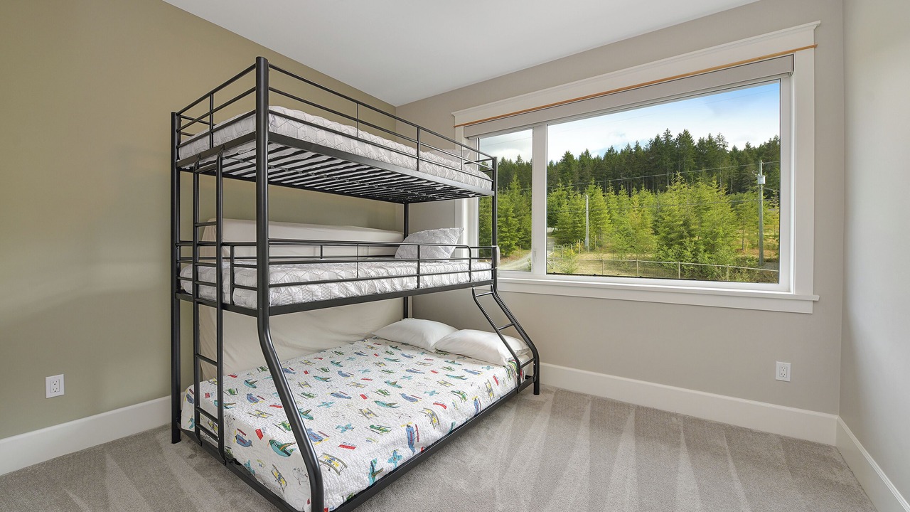 Photo of Bedroom in Shawnigan Lake