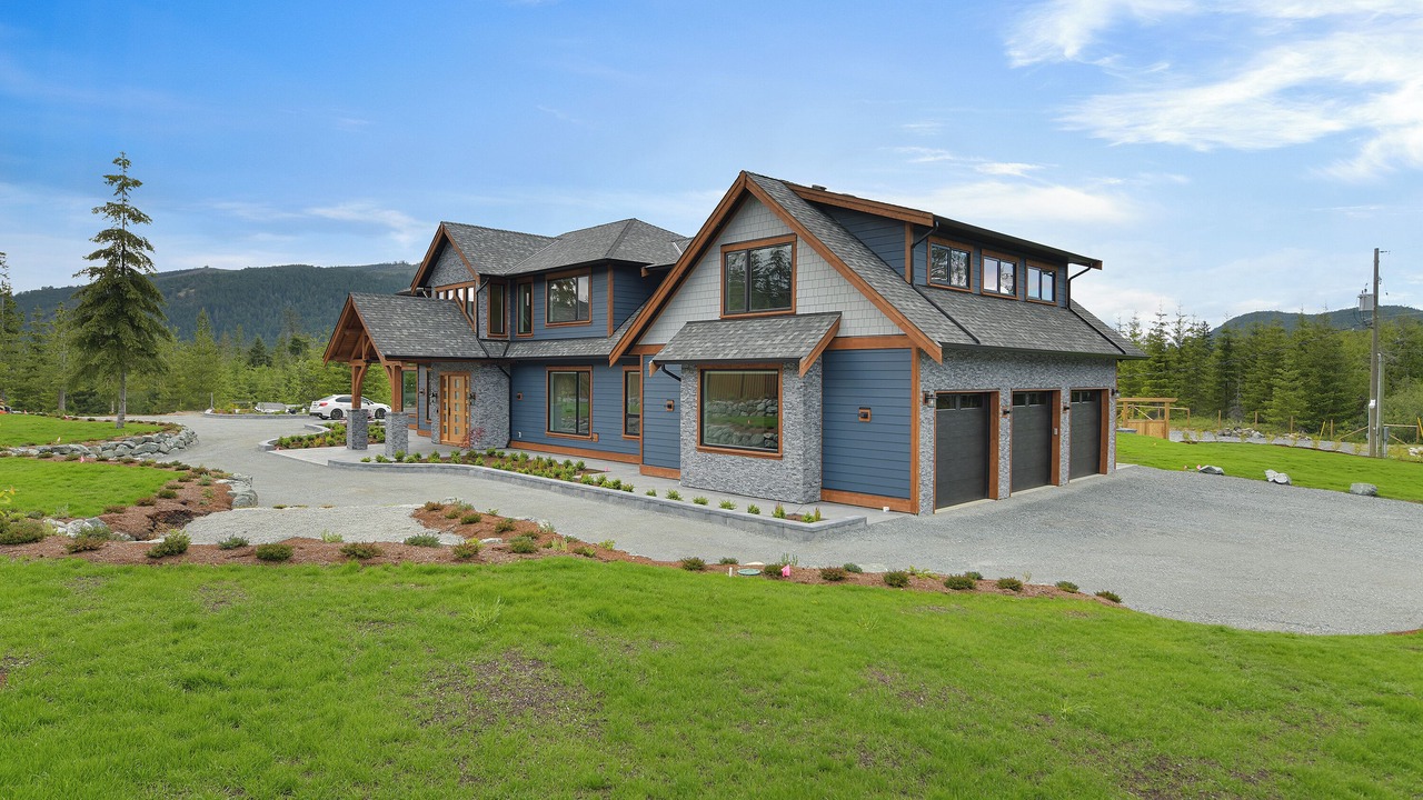 Photo of Outdoor in Shawnigan Lake
