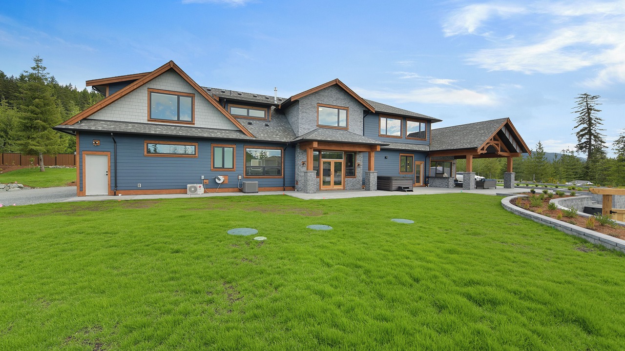 Photo of Outdoor in Shawnigan Lake