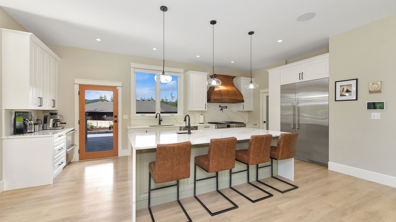Photo of Kitchen in Shawnigan Lake