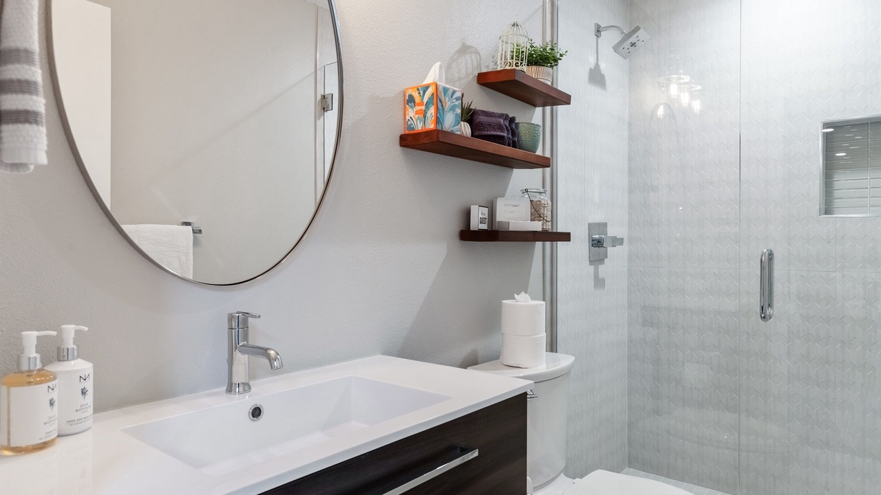 Photo of Bathroom in Sunnyside