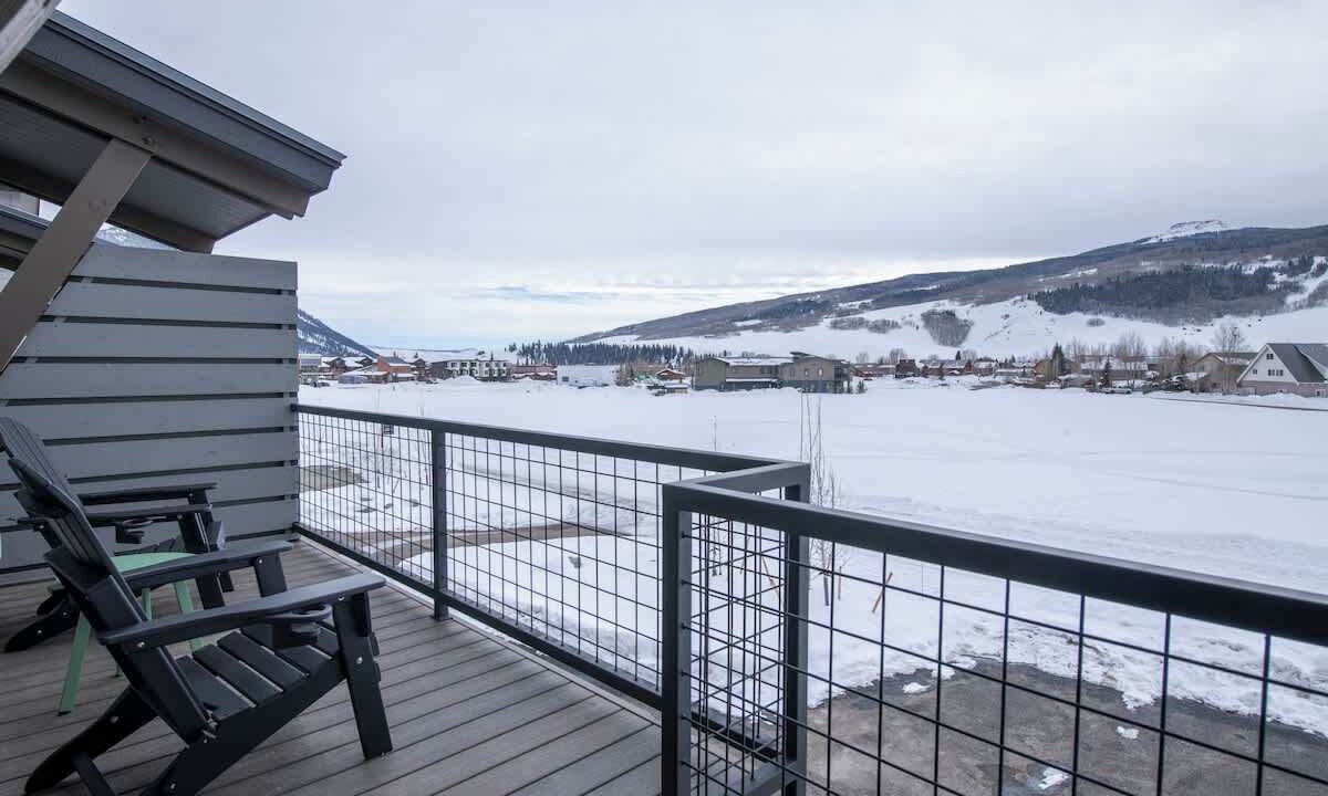 Photo of Bedroom in Crested Butte South