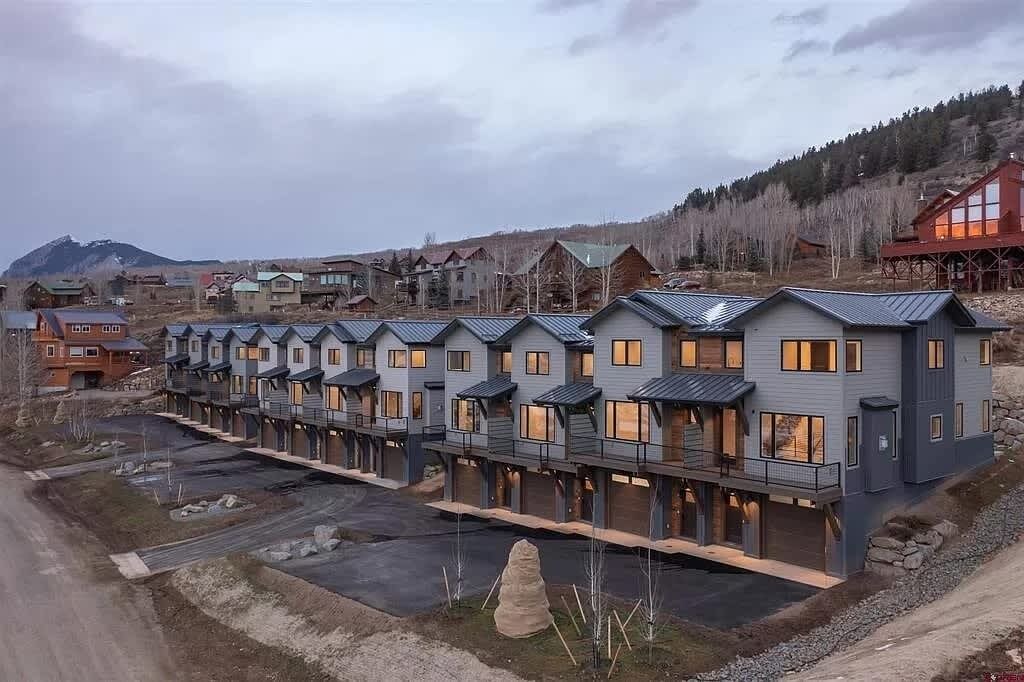 Photo of Others in Crested Butte South