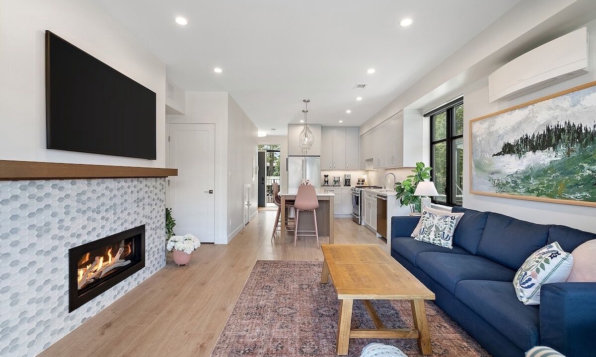 Photo of Livingroom in Black Creek