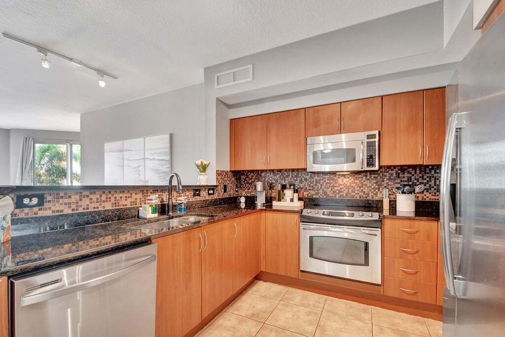 Photo of Kitchen in East Ocean Ave