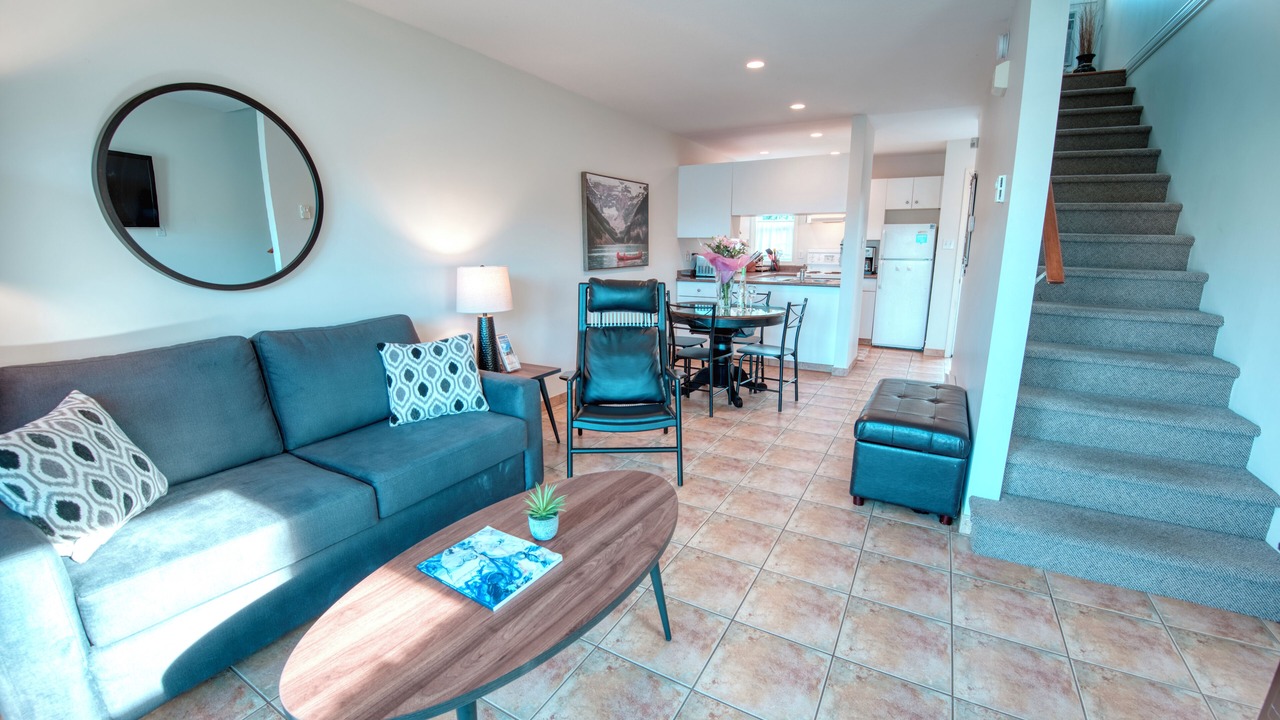 Photo of Livingroom in Okanagan-Similkameen