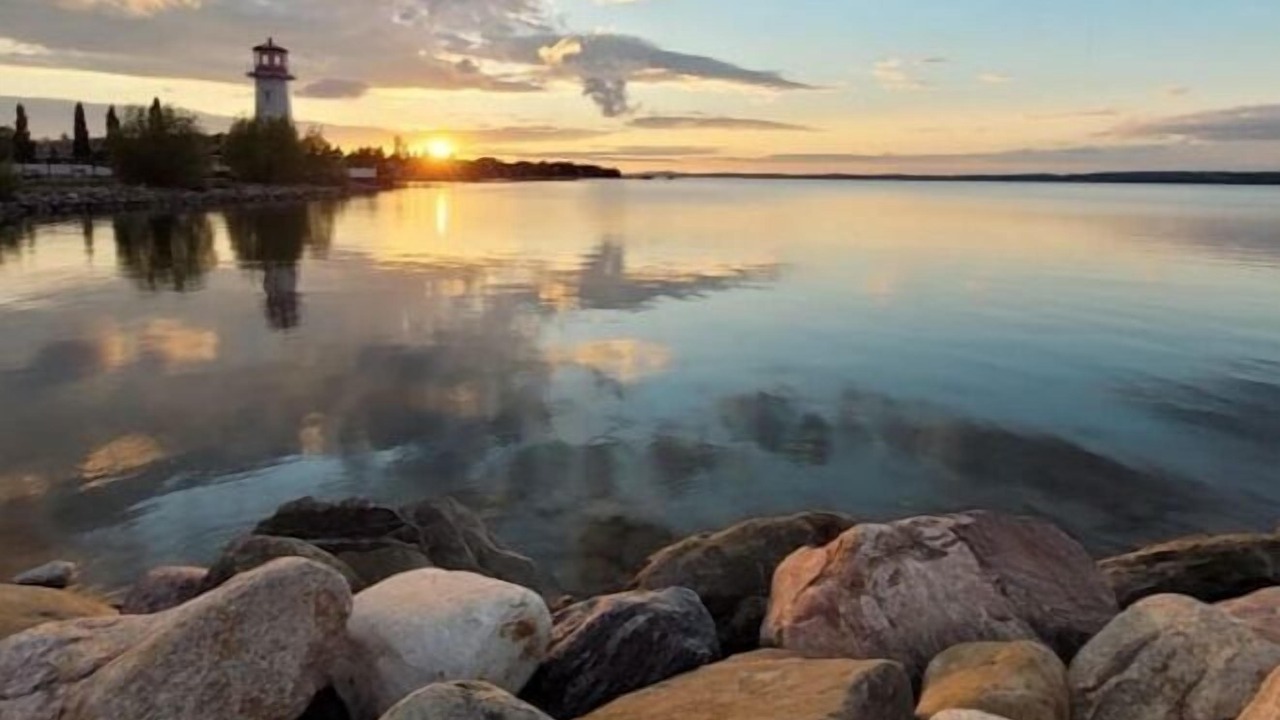 Photo of Others in Sylvan Lake