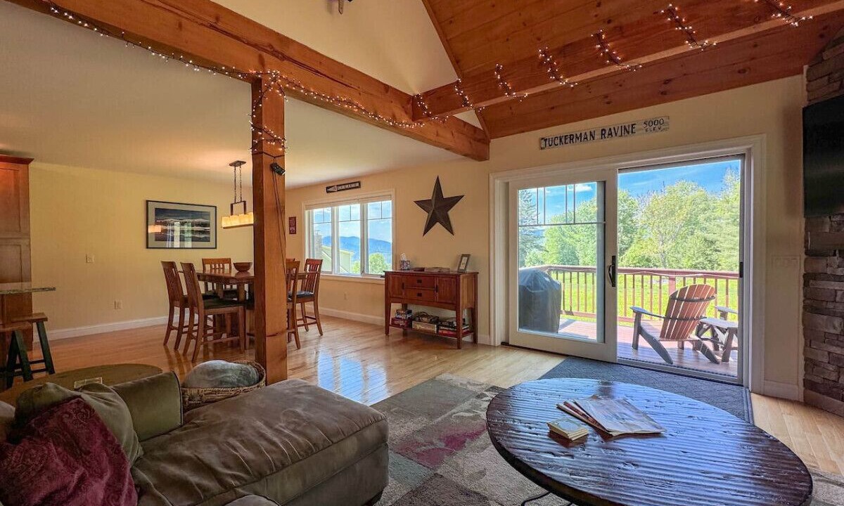 Photo of Livingroom in Jackson