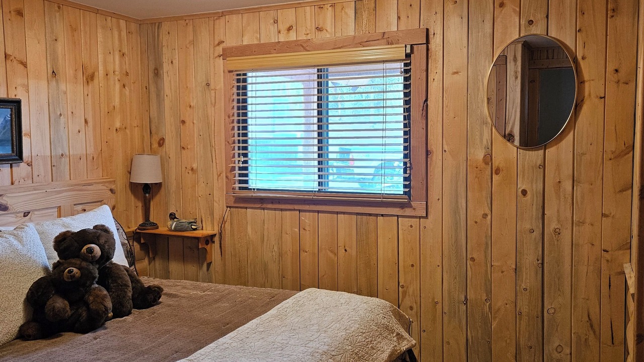 Photo of Bedroom in Uinta County