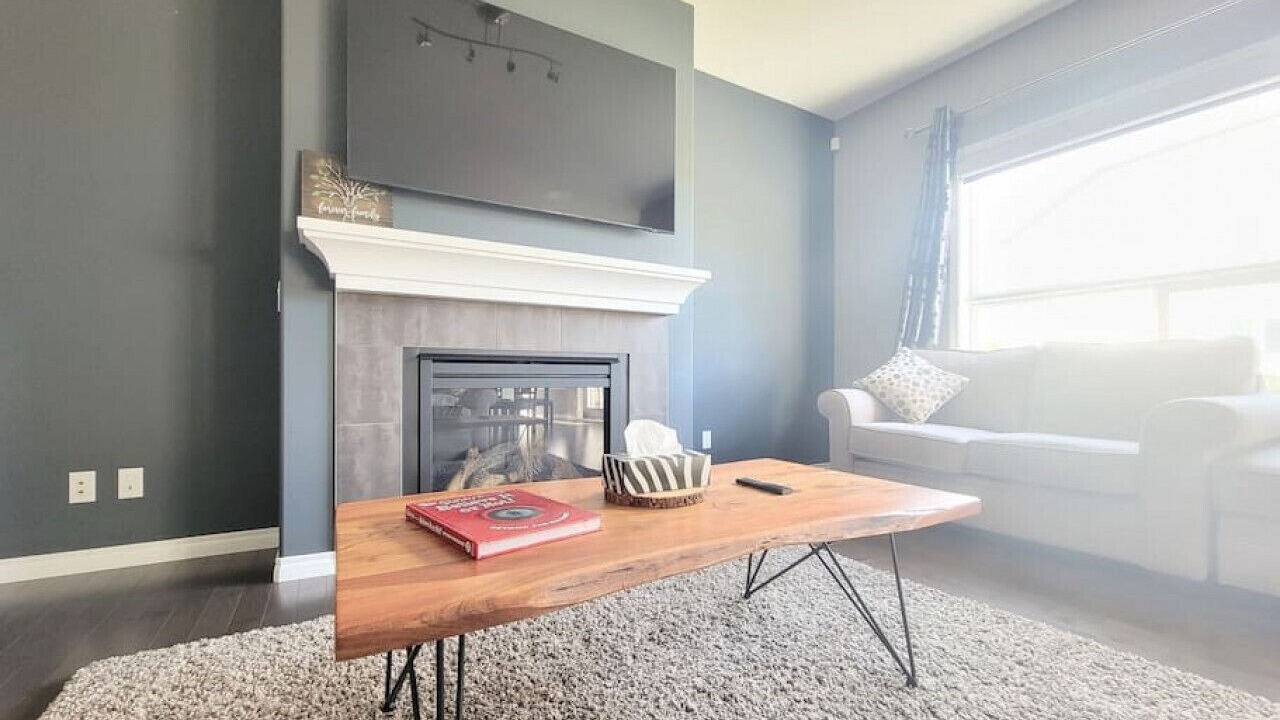 Photo of Livingroom in Northwest Edmonton