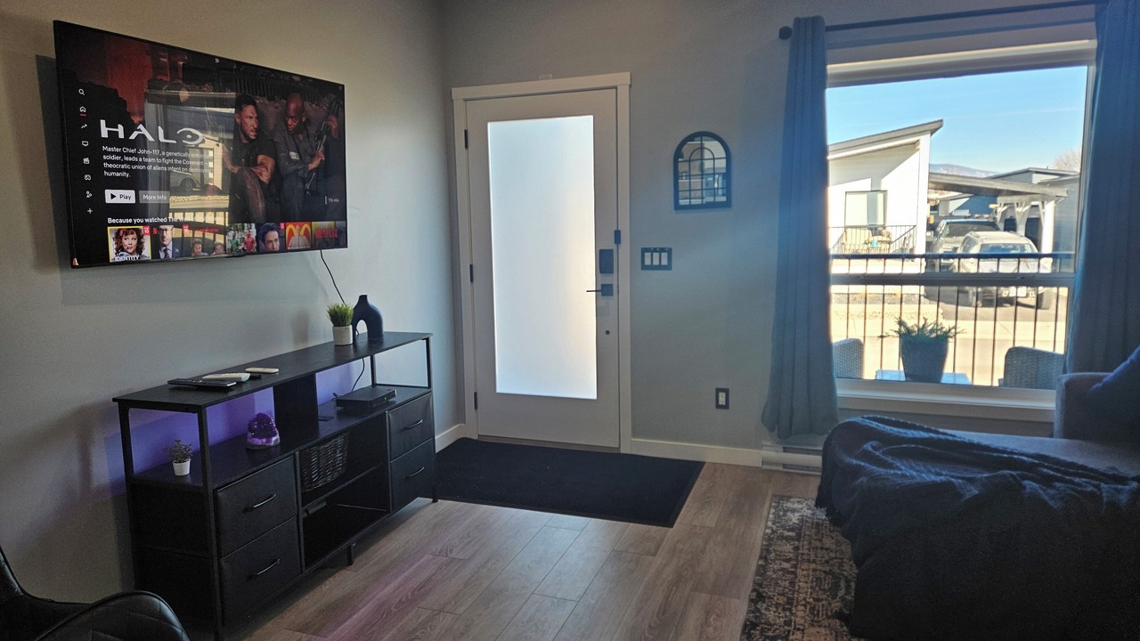 Photo of Livingroom in Central Okanagan