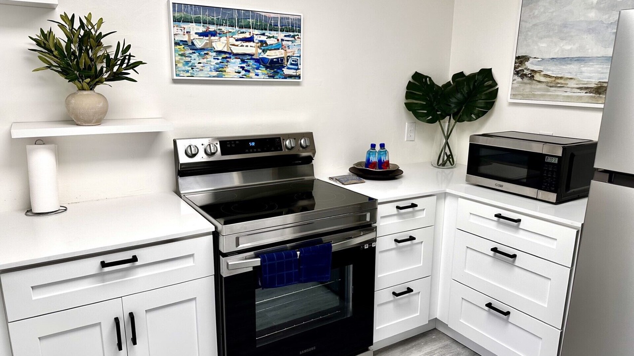 Photo of Kitchen in Lauderdale-by-the-Sea