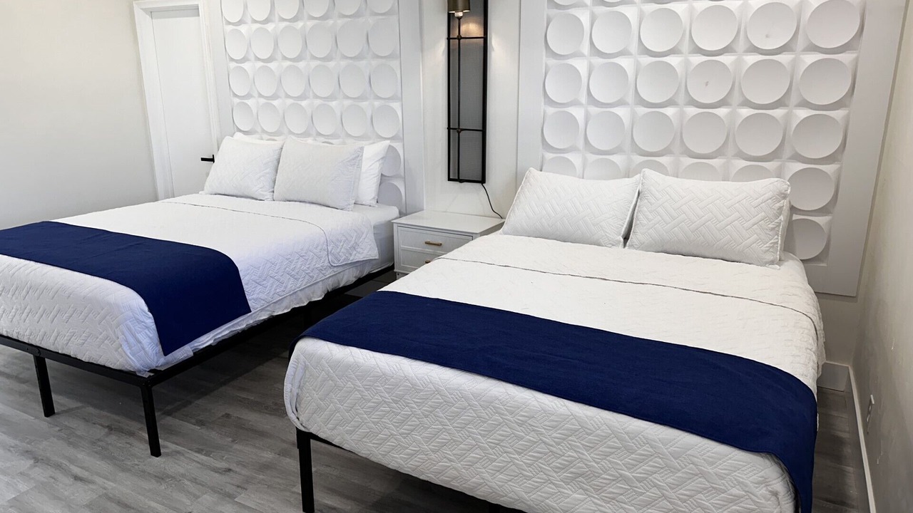 Photo of Bedroom in Lauderdale-by-the-Sea