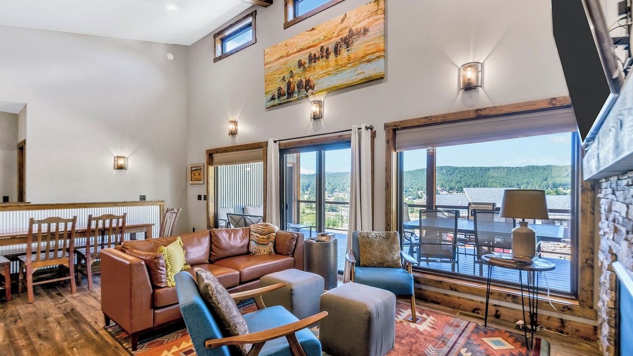 Photo of Livingroom in Sturgis