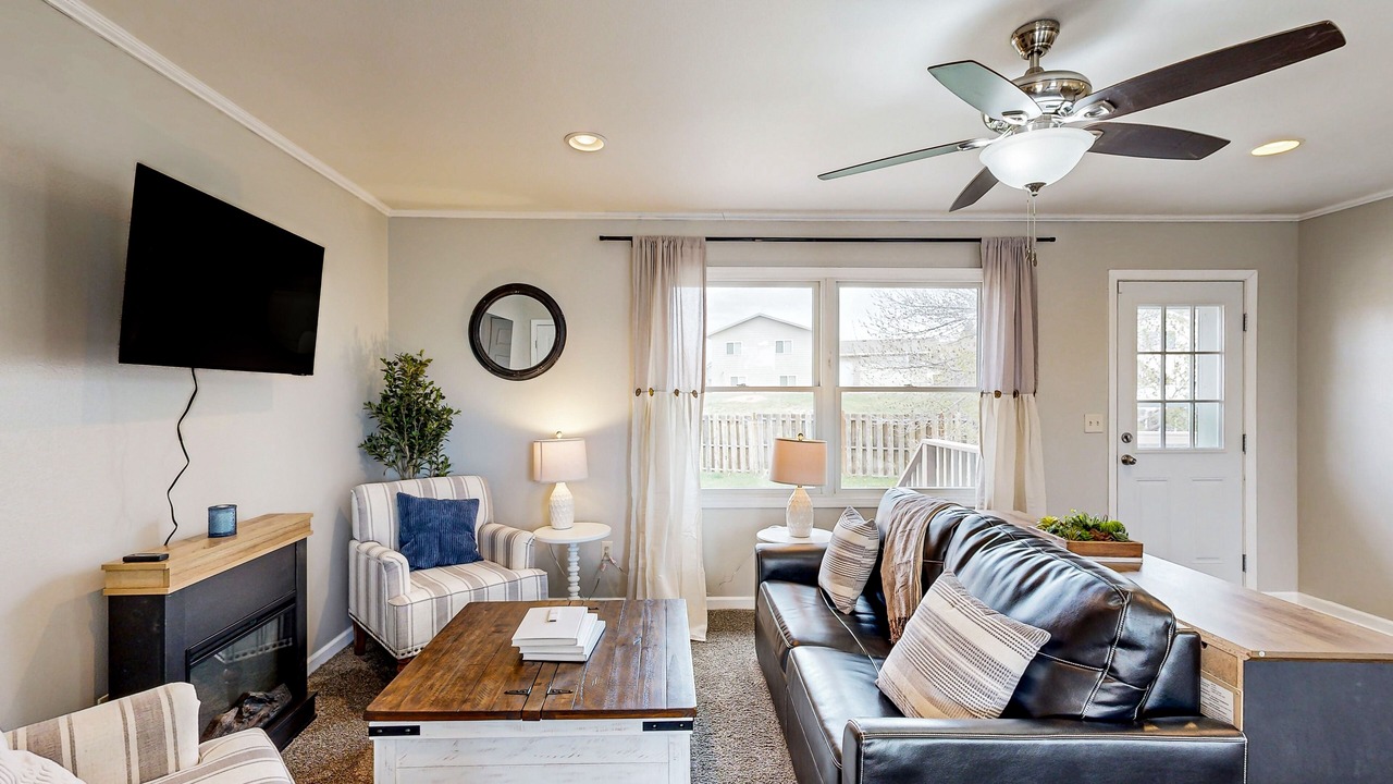 Photo of Livingroom in Rapid Valley