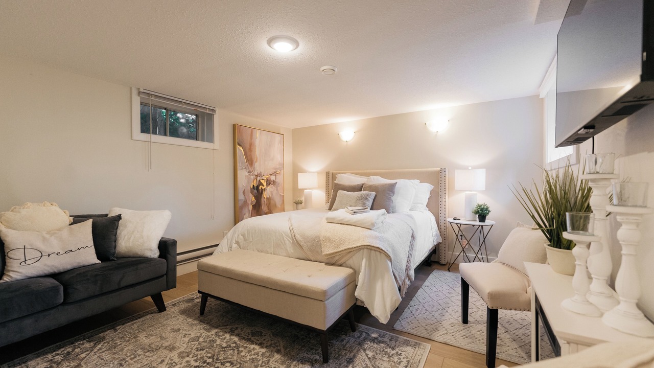 Photo of Bedroom in Red Deer