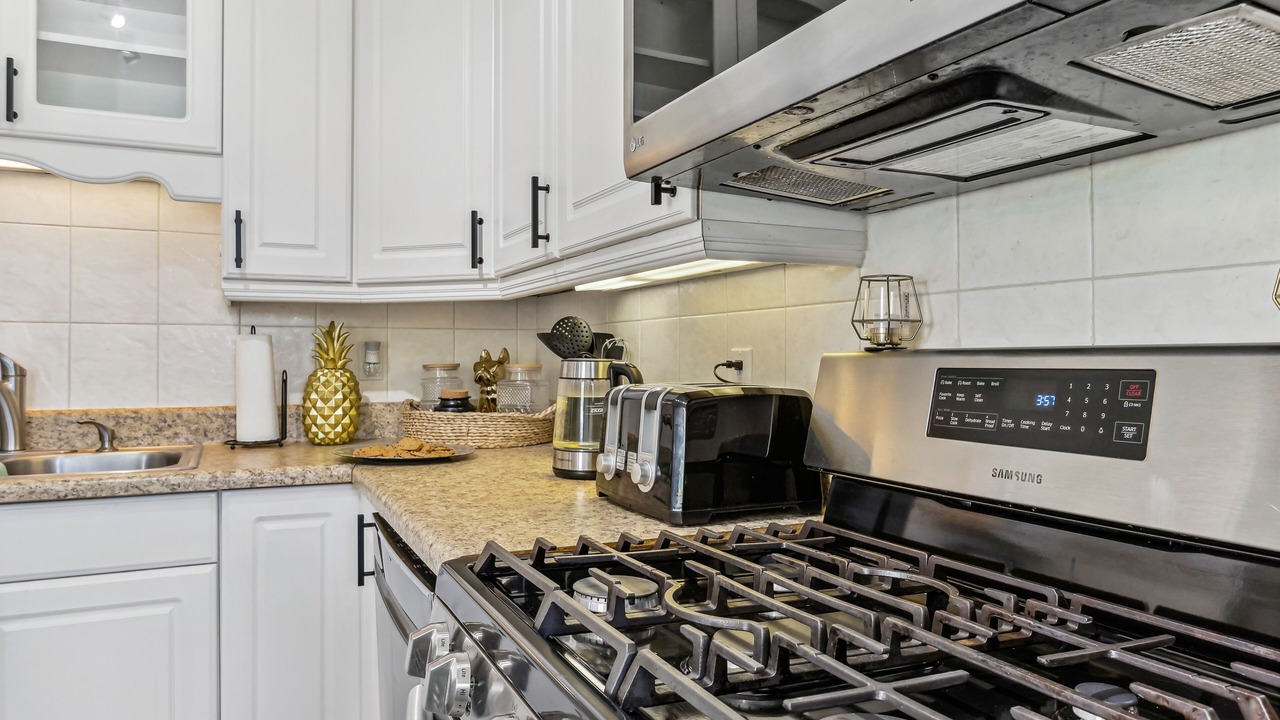 Photo of Kitchen in Lantana