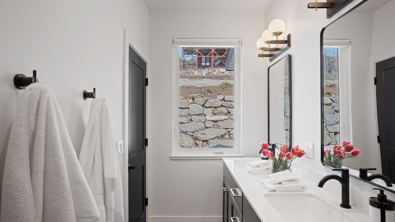Photo of Bathroom in Crested Butte South