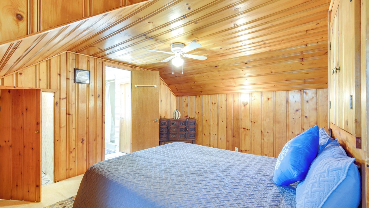 Photo of Bedroom in Cleveland