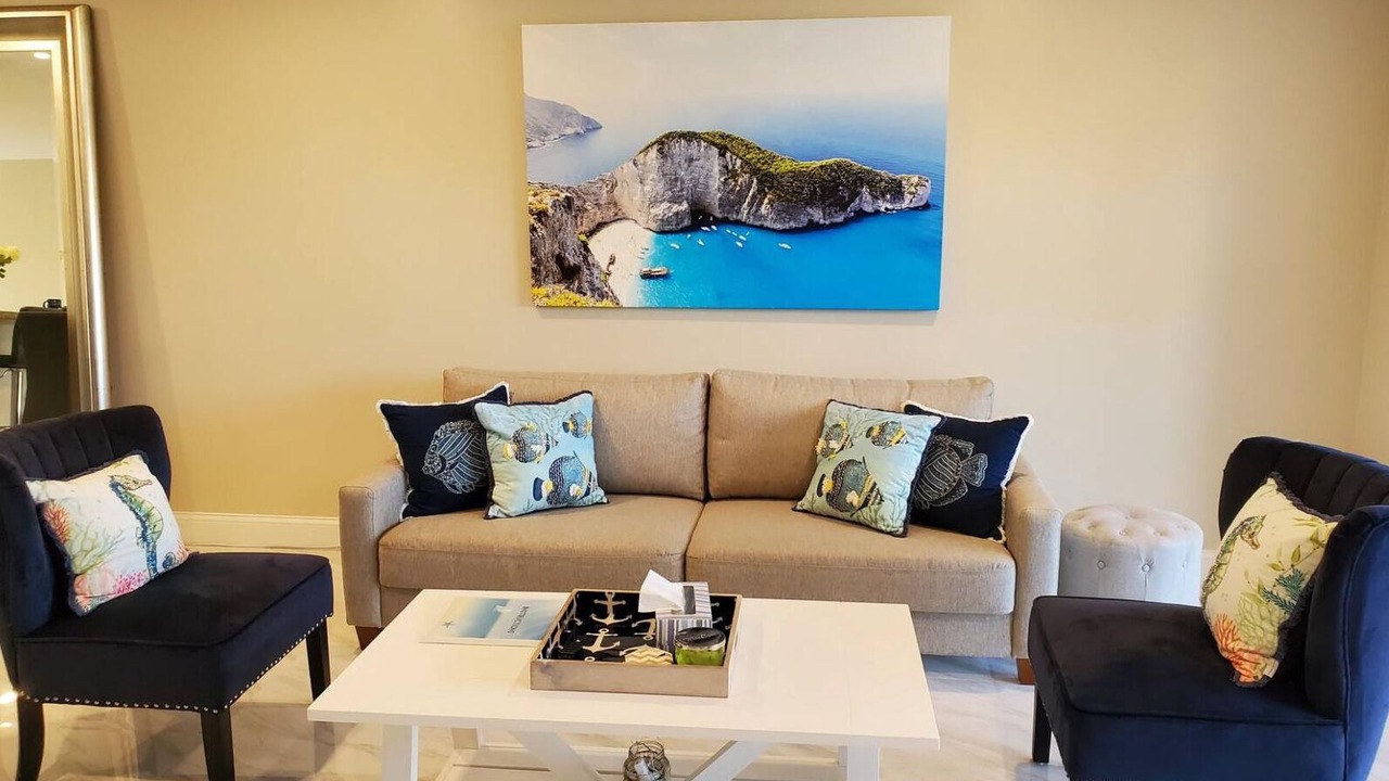 Photo of Livingroom in Bel Air