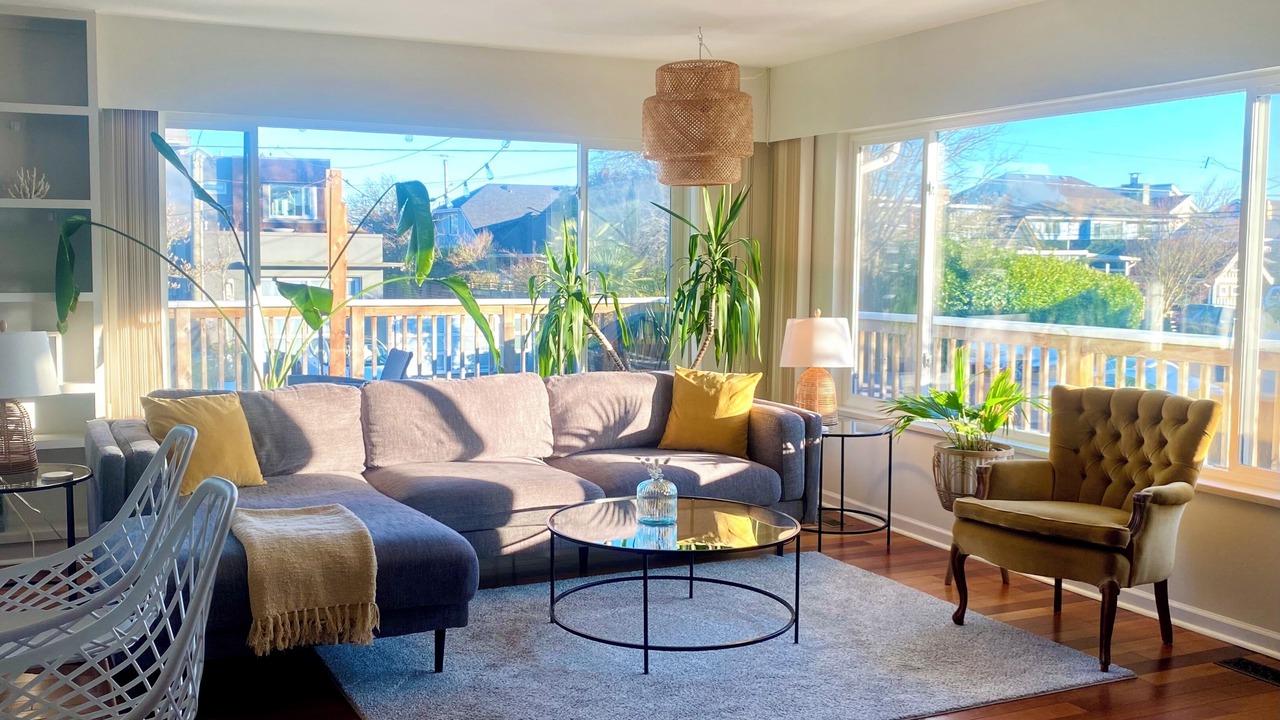 Photo of Livingroom in Boundary Bay