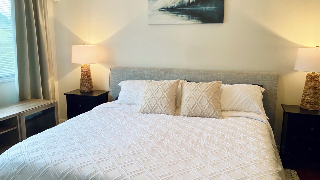 Photo of Bedroom in Boundary Bay