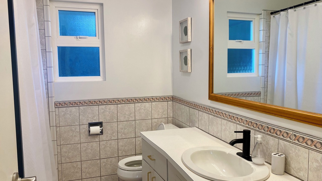 Photo of Bathroom in Boundary Bay
