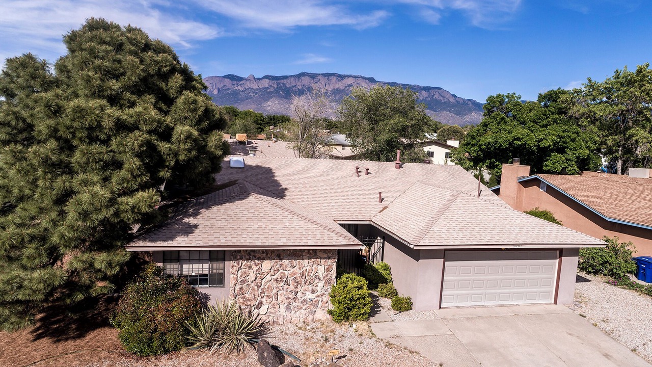 Photo of Outdoor in Northeast Heights