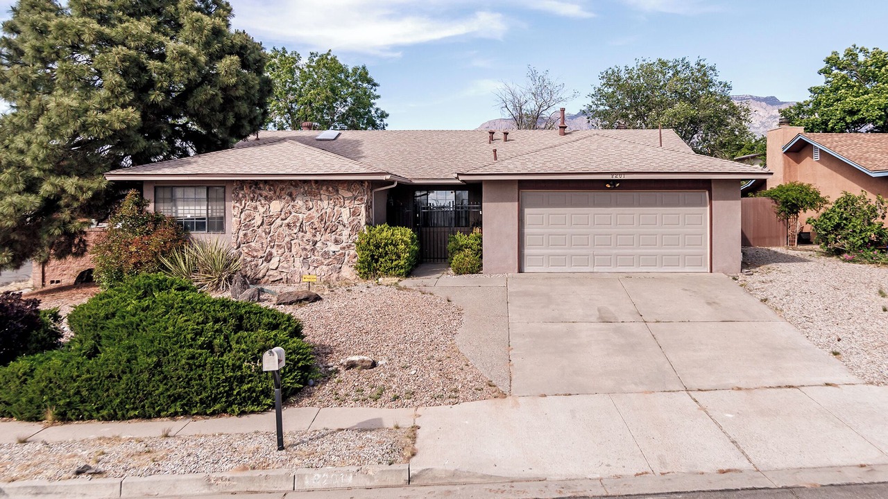 Photo of Outdoor in Northeast Heights